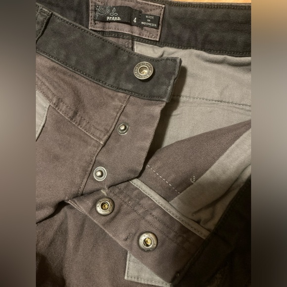 Prana Organic Cotton shorts - Picture 7 of 8